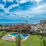 Well-located&Nice Views 2BDR Apt in Los Álamos